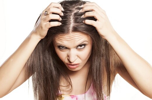 Остановить выпадение окрашенных волос